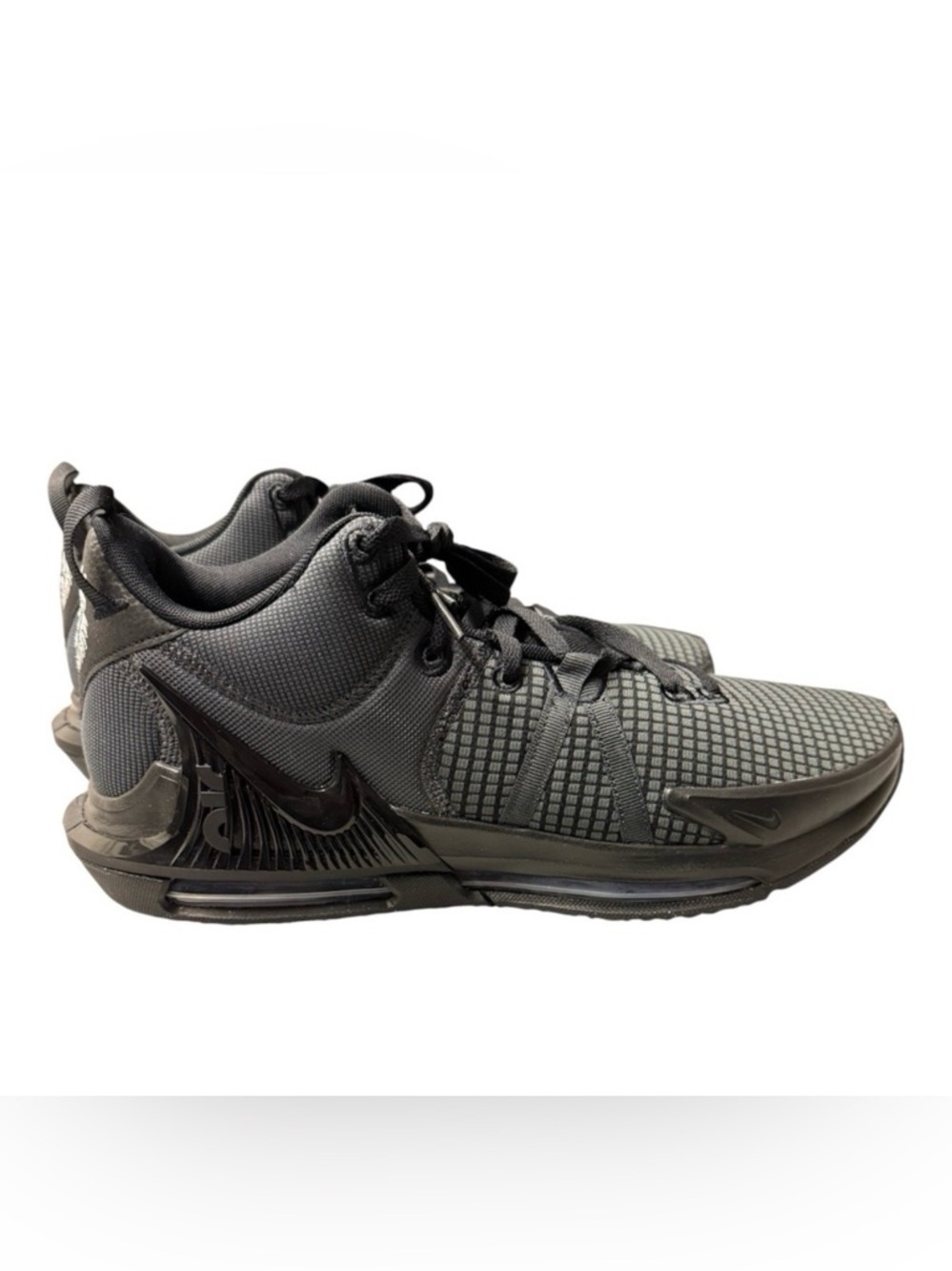 Nike LeBron Witness 7 Basketball Shoes – Black/Anthracite – Size 12.5